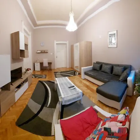 Klauzal Apartment Szeged