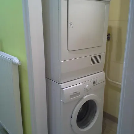 Klauzal Apartment *