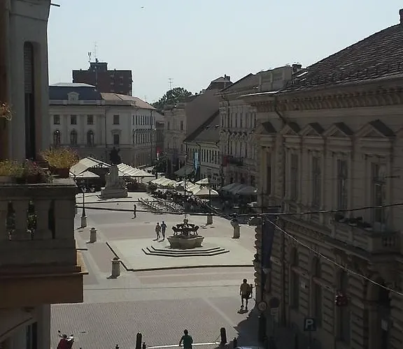 Klauzál Apartman *